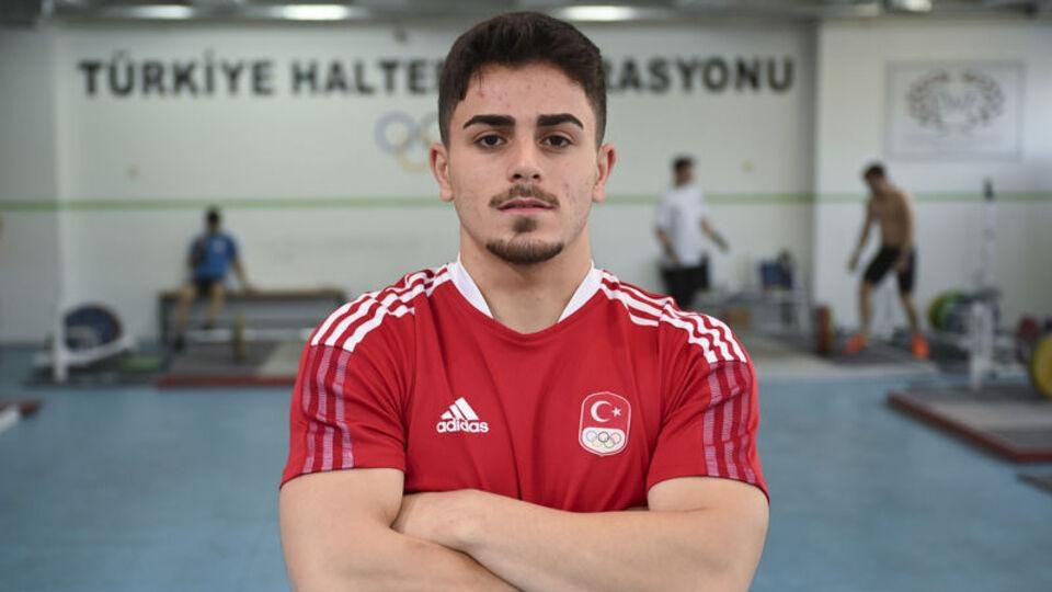 Kaan Kahriman'dan dünya şampiyonasında gümüş madalya