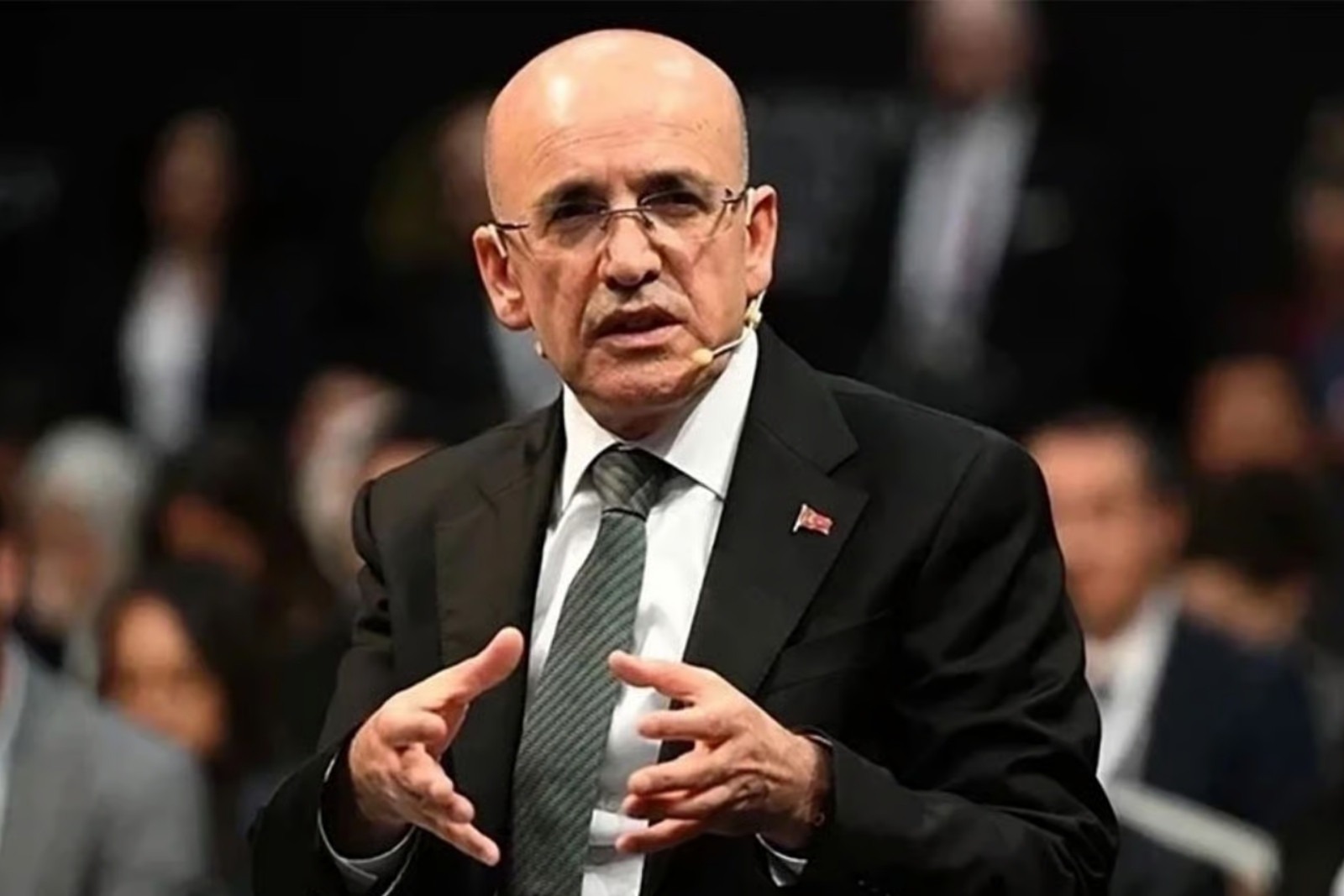 Bakan Şimşek'ten ABD ile Ticaret Mesajı: "100 Milyar Dolarlık Hedefe Ulaşmak Çok Mümkün