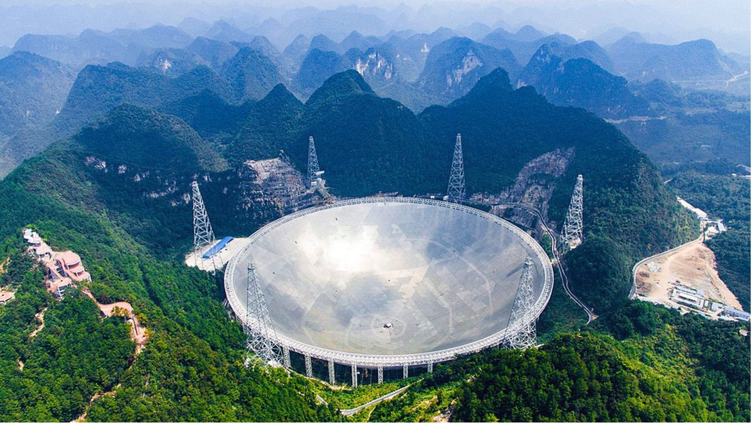 çin büyük teleskop scaled Çin’den Heyecanlandıran Haber! Dev Teleskop Kullanıma Açıldı!