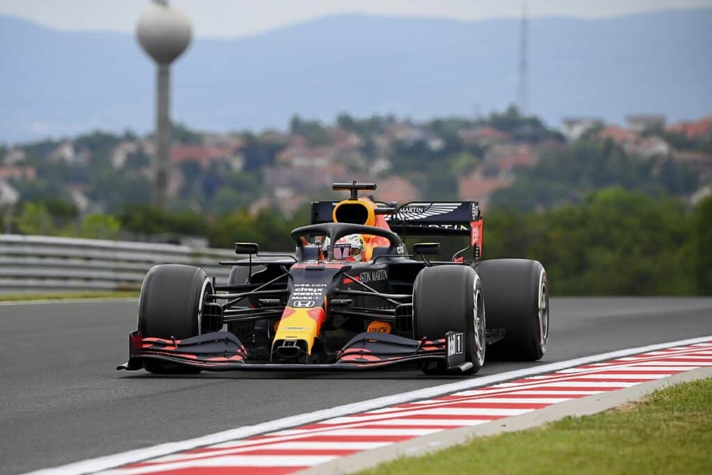 Formula 1 Macaristan GP: Lewis Hamilton Yarışa Pole Pozisyonunda Başlıyor