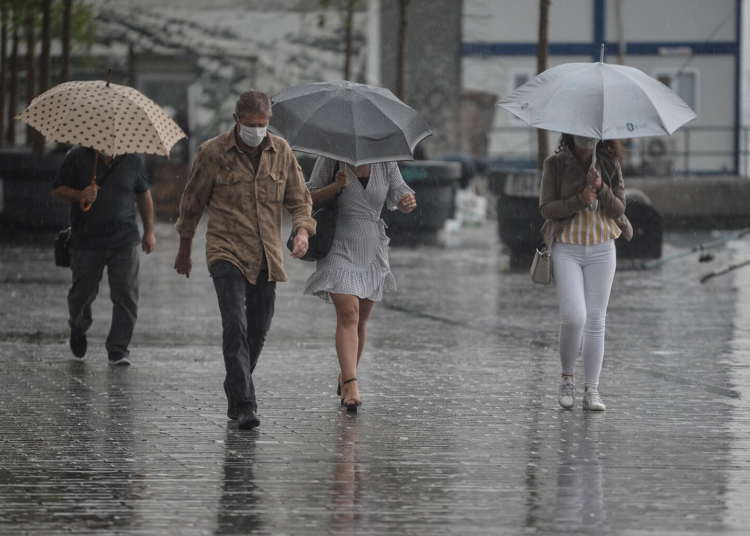 7 Ekim Salı günü İstanbul için gökgürültülü sağanak yağış uyarısı