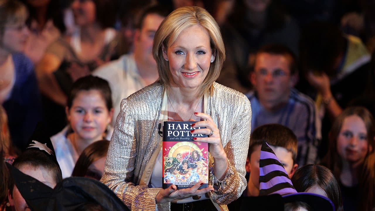 Harry Potter'ın yazarı J. K. Rowling ölüm tehditi aldı!