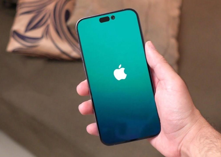 iPhone 14, 30W hızlı şarj desteği sunacak