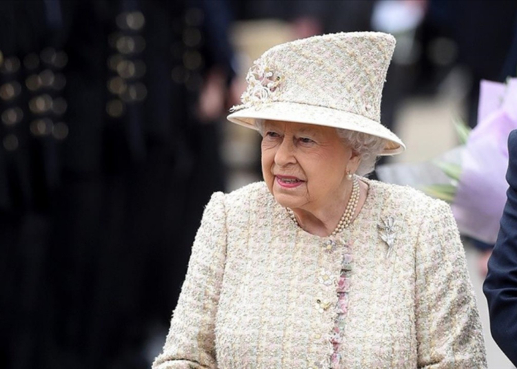 Kraliçe II. Elizabeth, Twitter'ın en çok konuşulan ismi oldu