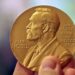 Nobel Fizik Odulu kuantum teknolojisinde calisma yapan 3 bilim insanina verildi Nobel Fizik Ödülü kuantum teknolojisinde çalışma yapan 3 bilim insanına verildi
