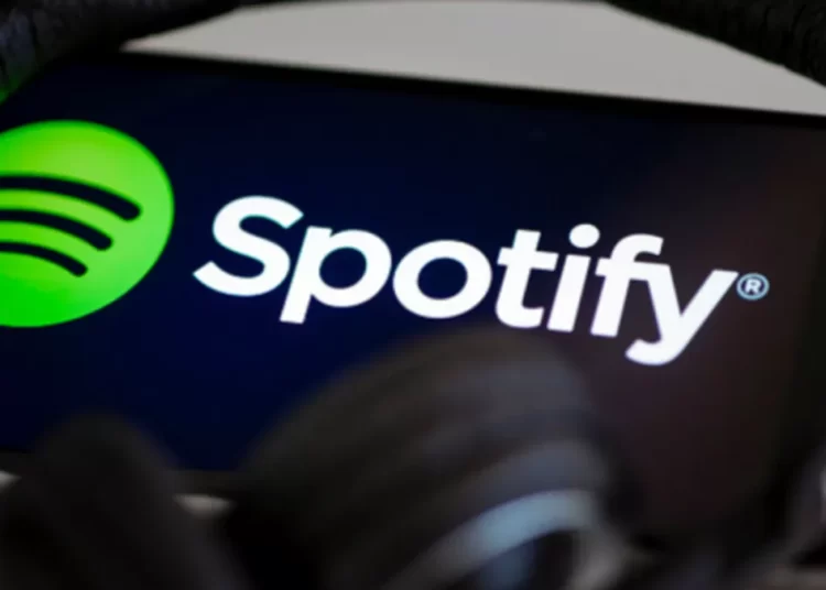 Şarkı Yüklemek İçin Spotify Premium Aboneliği
