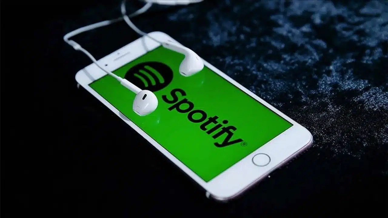 Spotify Karışık Müzik Çalması